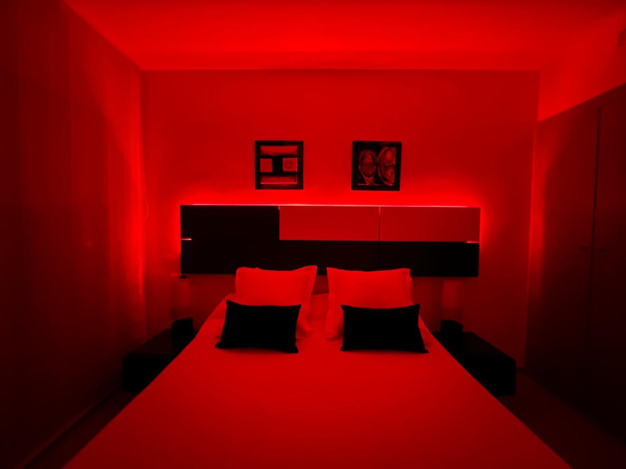 Blau Apartamento Frente A Los Canales Y Las Puestas De Sol De Roses Eksteriør billede